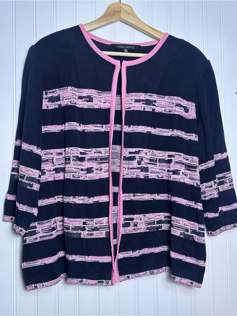 Ming Wang Heritage Fit Knit Sweater Medium